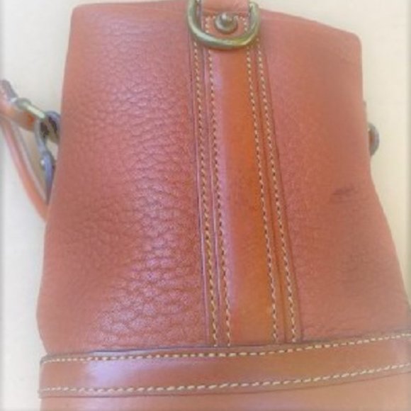SOLD! ALL LEATHER Dooney & Bourke Tote Bag LIMITED EDITION Orig. $599.00 Macy - Picture 4 of 7